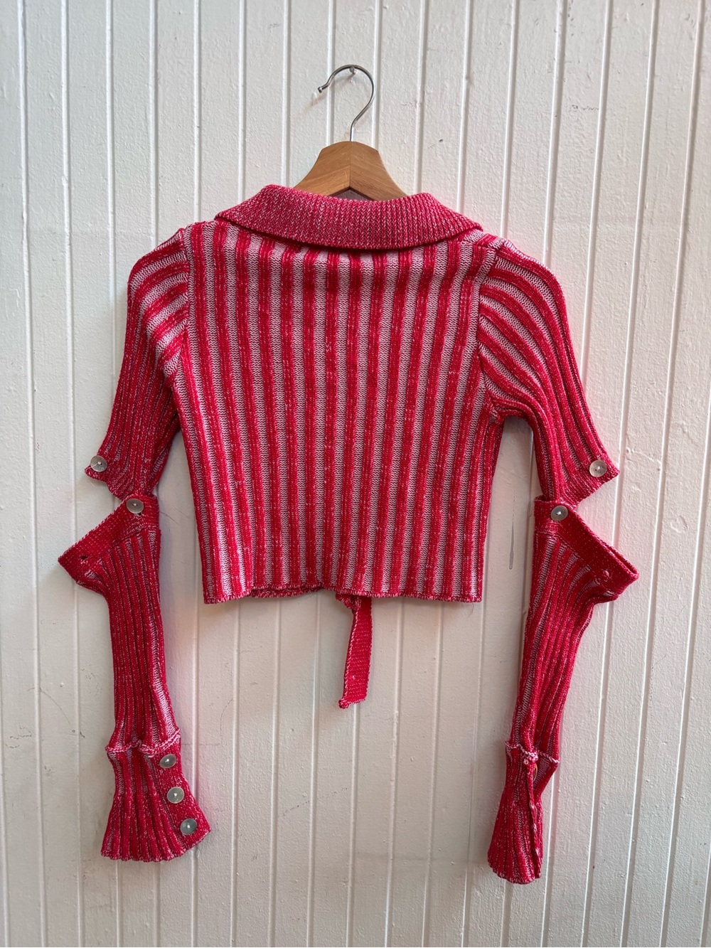 Athina Pink Ribbed Button-Front Crop Top - Picture 6 of 6